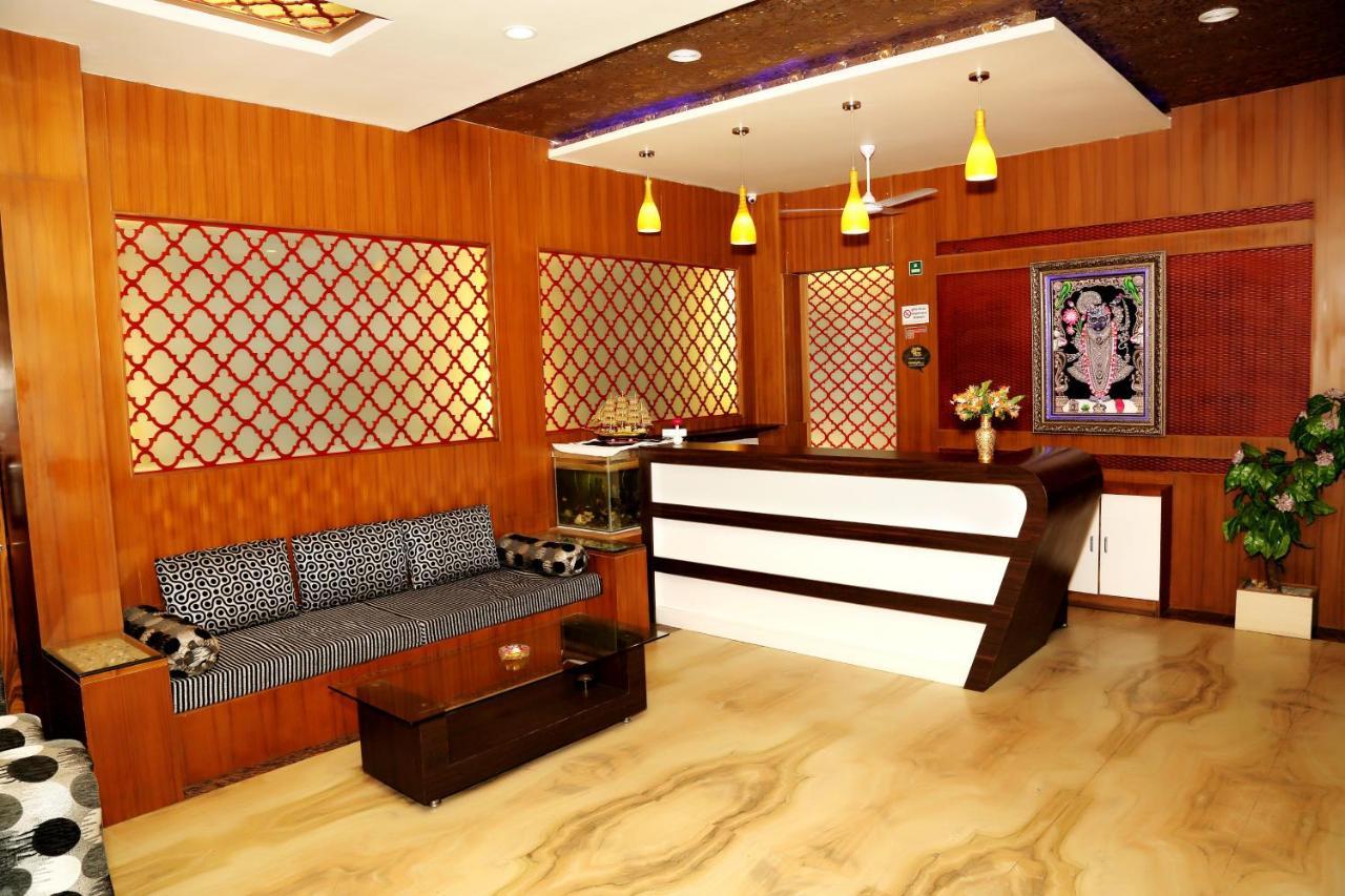 Narayans Leela Inn Udajpur Exteriér fotografie