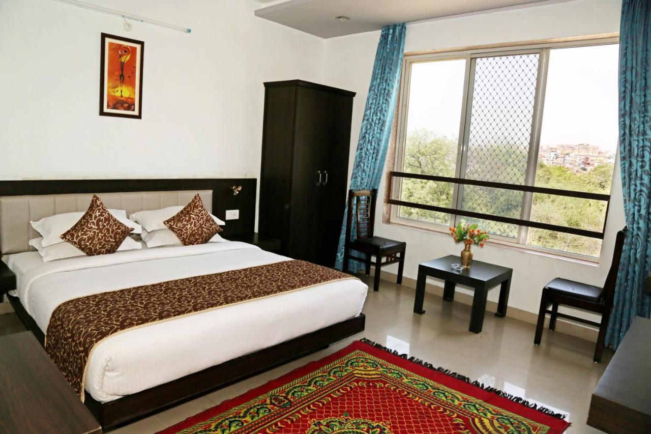 Narayans Leela Inn Udajpur Exteriér fotografie