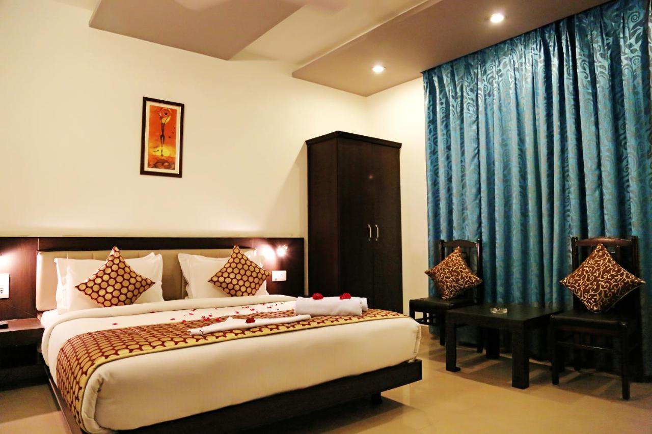 Narayans Leela Inn Udajpur Exteriér fotografie