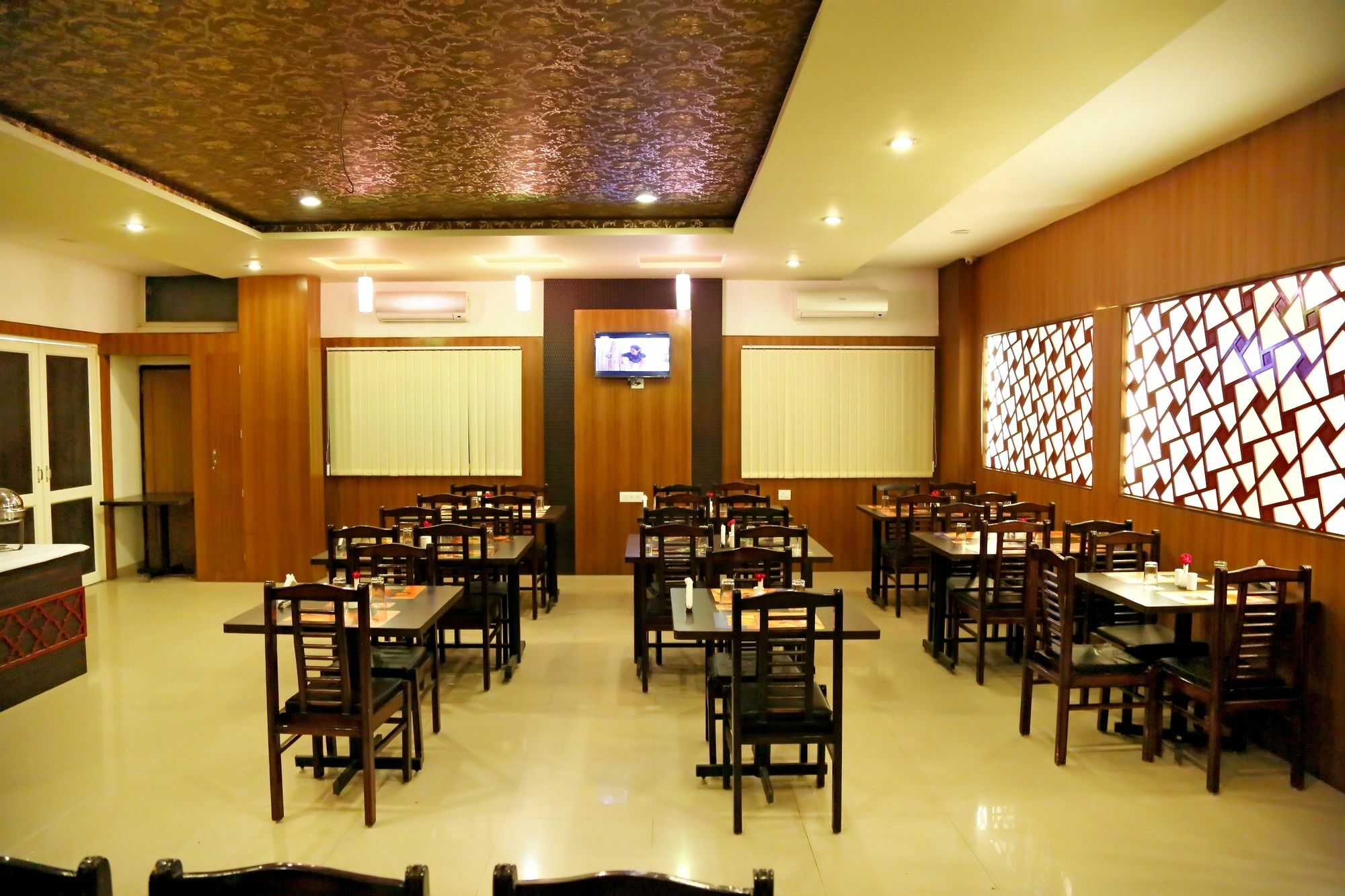 Narayans Leela Inn Udajpur Exteriér fotografie